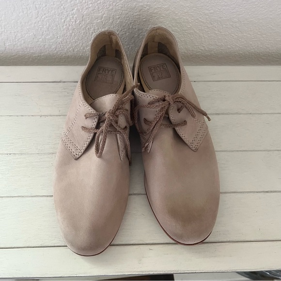 Frye Jillian Oxford Nubuck Leather Beige Shoes Loafers - Picture 3 of 10